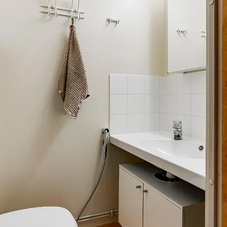 Cozy Near Centrum, Free Parking *